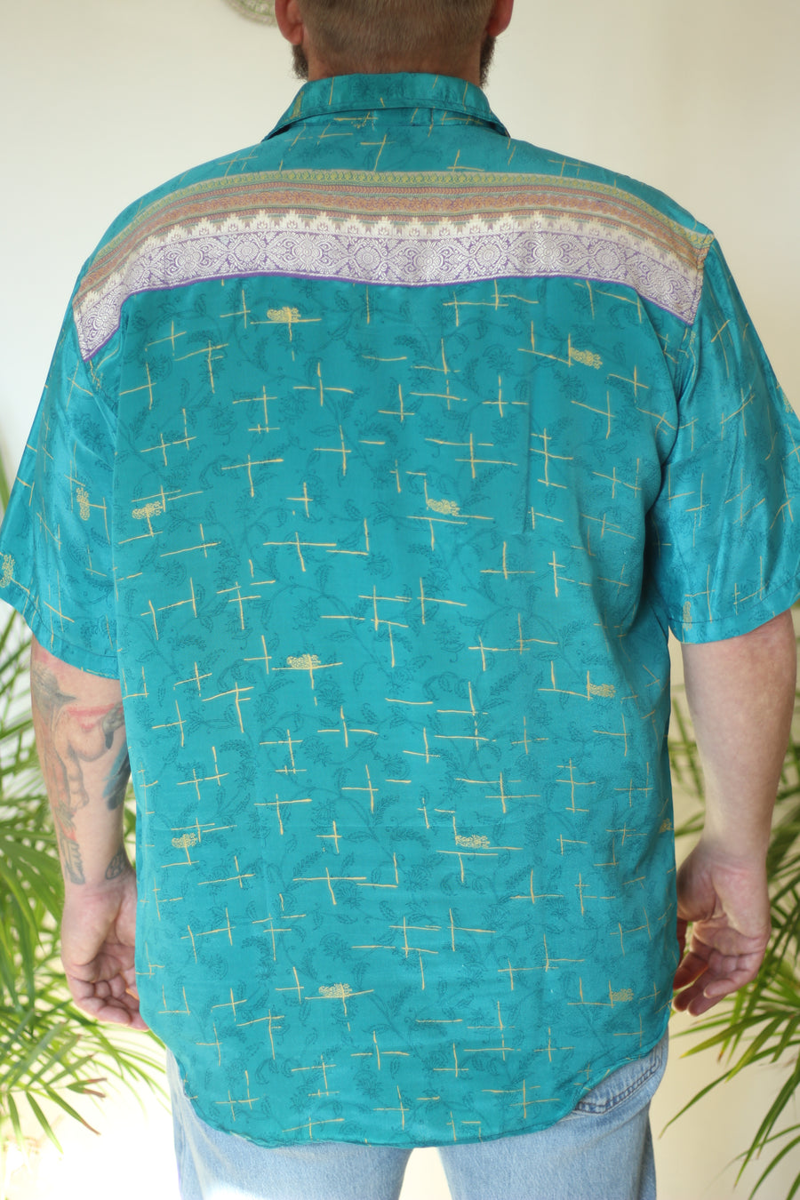 AMRITA Krishna Shirt (XXL)