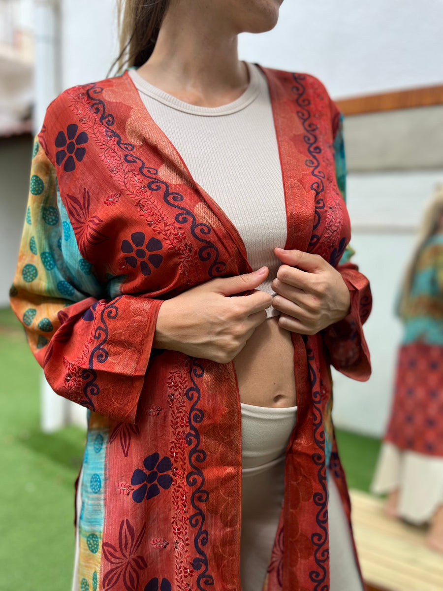 GOPTRI Devi Kimono