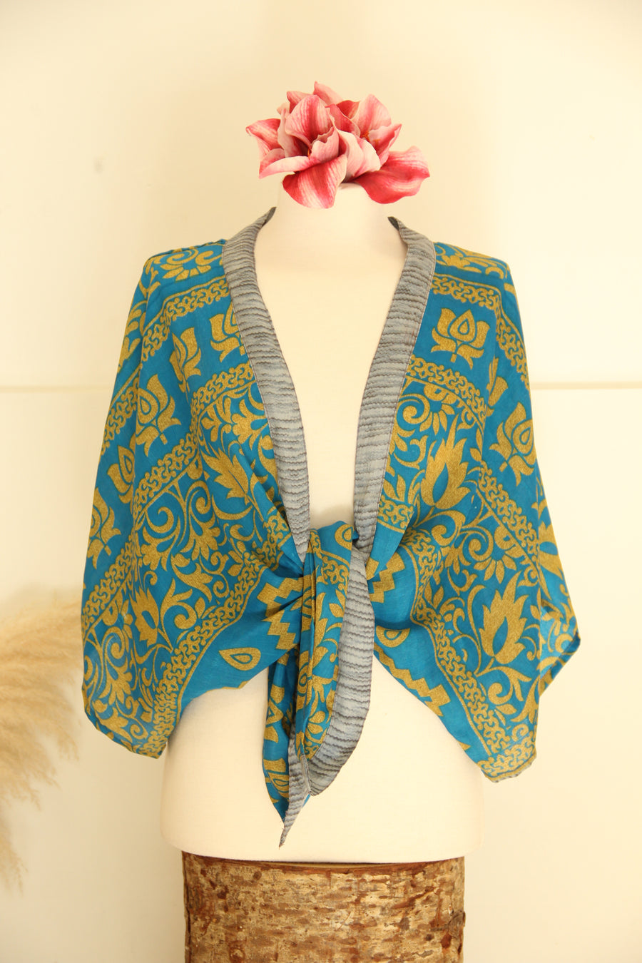 I̶m̶perfect Short Kimono