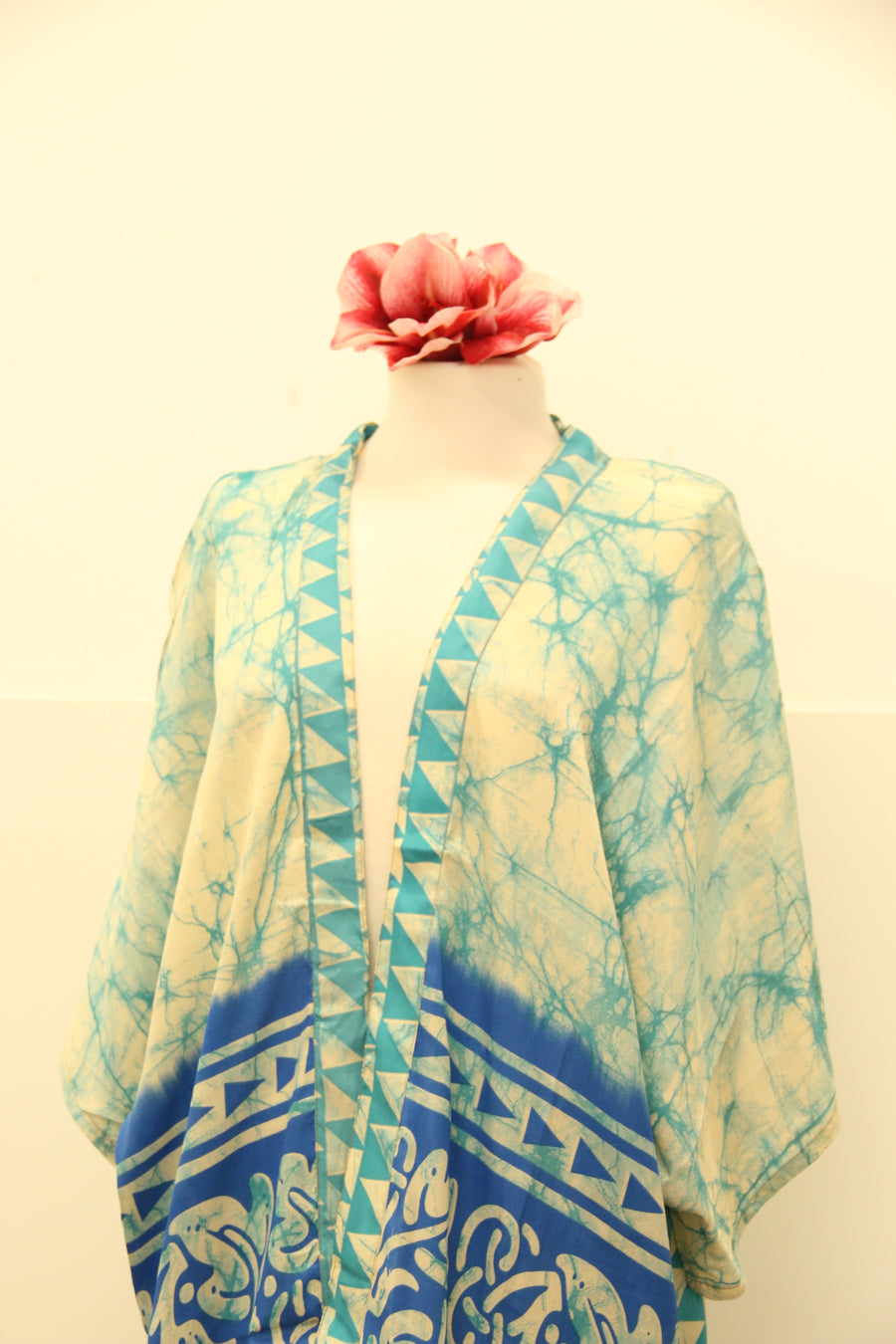 JIVA Short Kimono