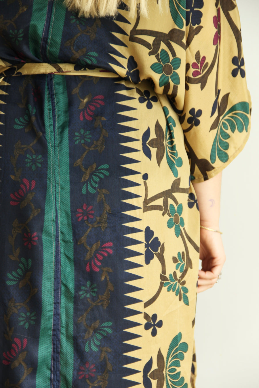 KAUSUMBHA Long Kimono