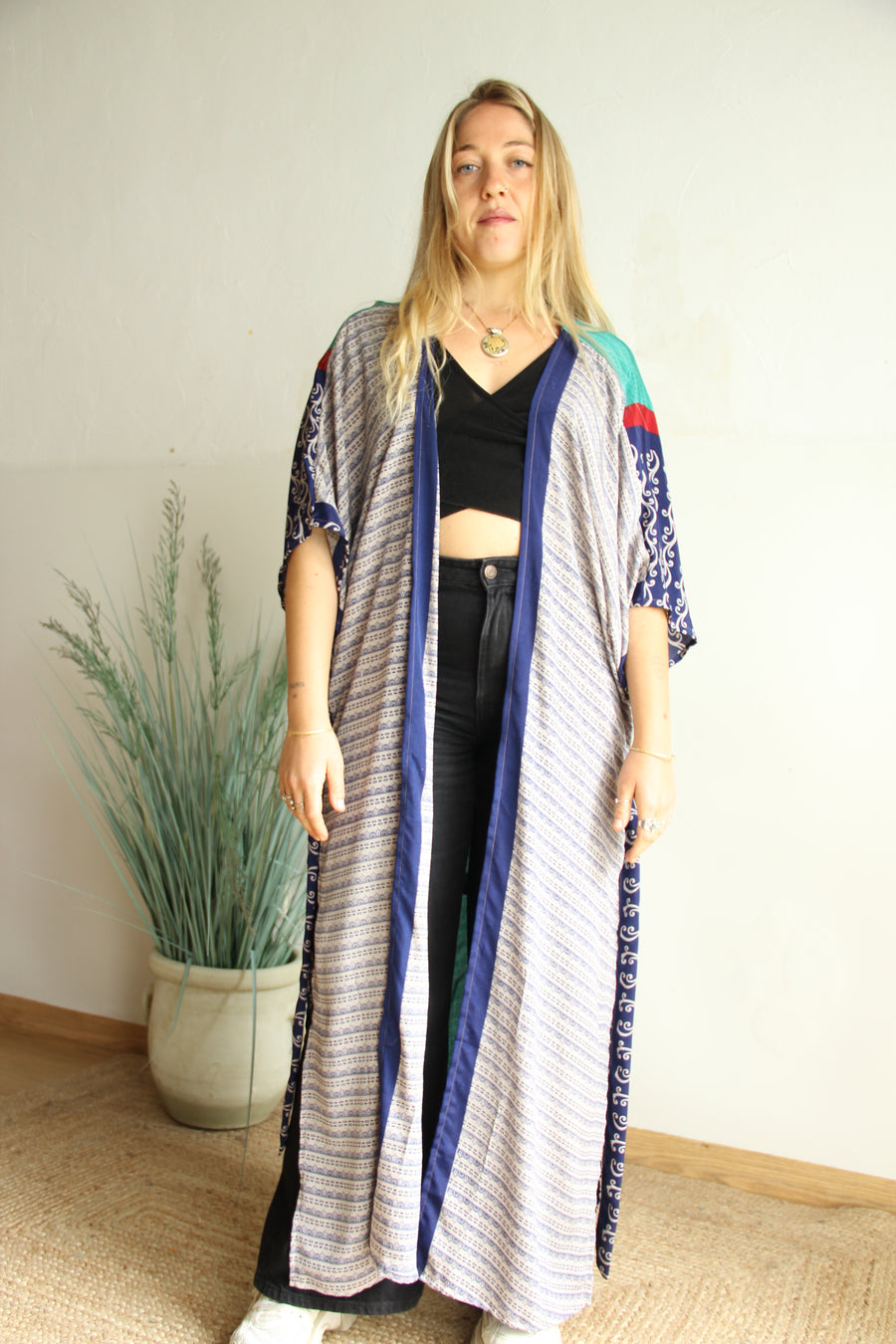 YUGALI Long Kimono