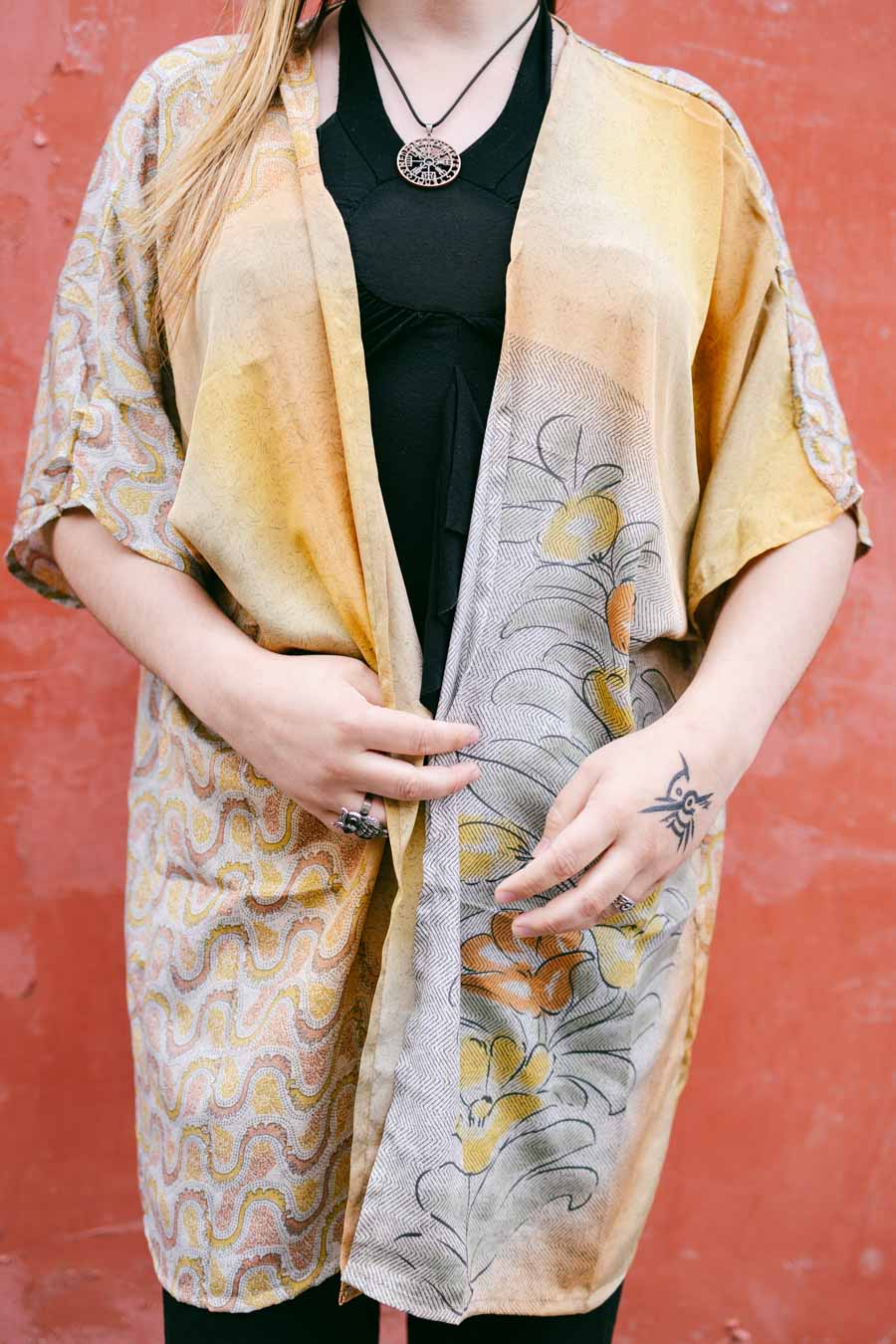 NIYANTRI Midi Kimono