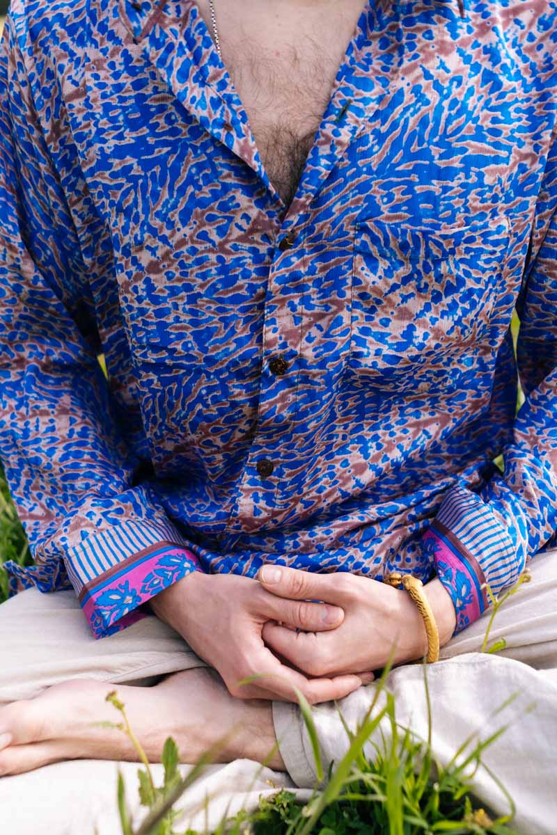 MULA Long Krishna Shirt (S/M)