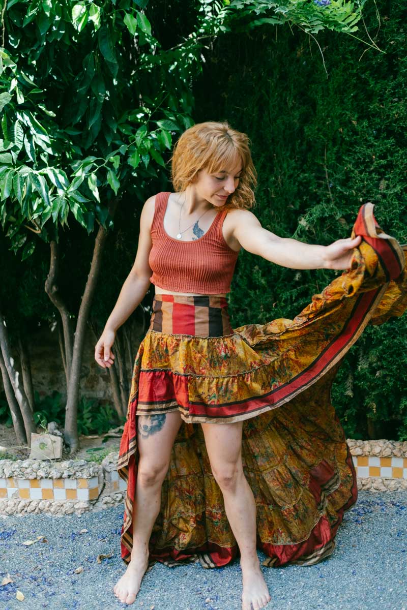SVADHINA Gypsy Skirt (S/M)